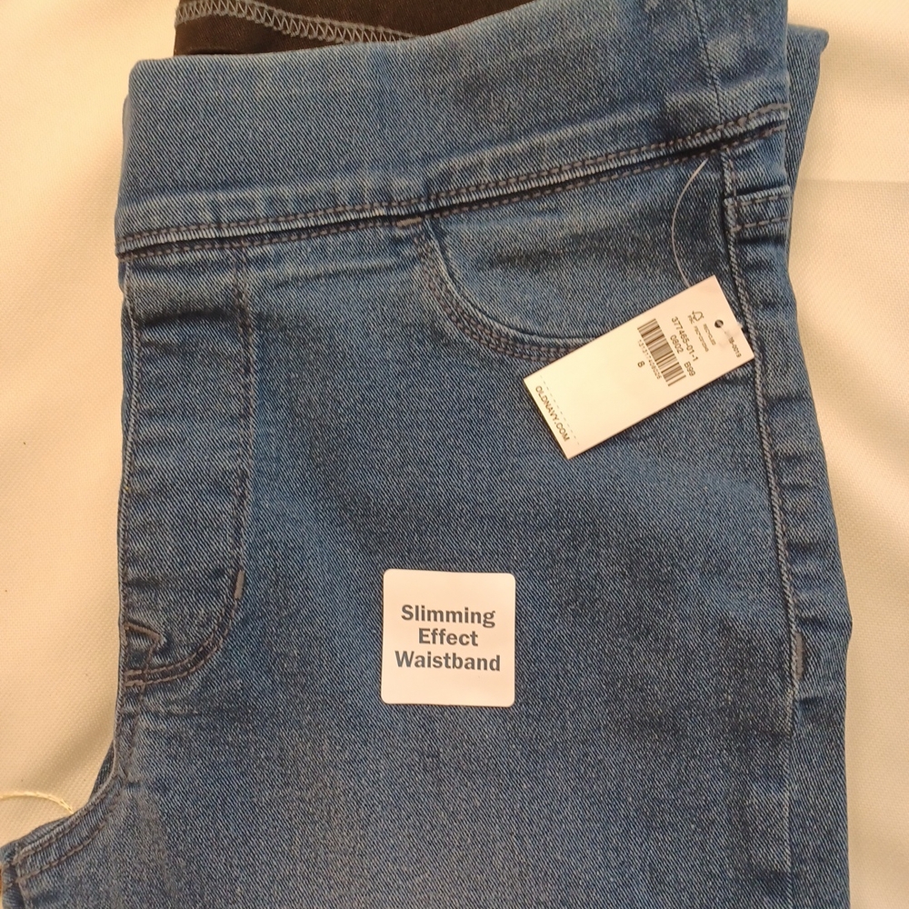 Old Navy NWT Rockstar Slimming Blue Jeggings